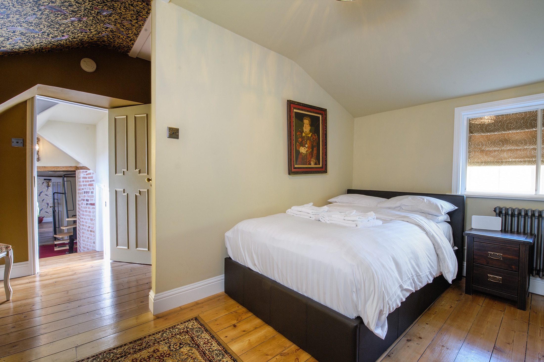 Queens Room Double at The Manor House, Saffron Walden